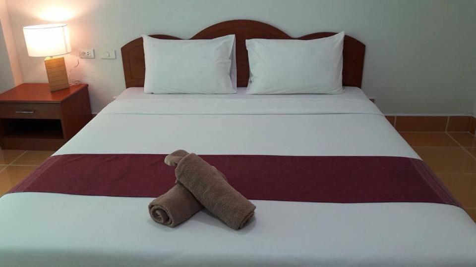 Had Lamae Resort Ban Pak Nam Lamae Экстерьер фото